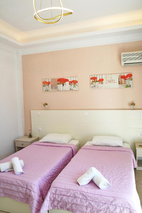 Dolphin Apartments Палеокастрица Экстерьер фото